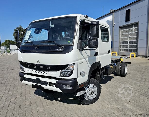 LKW-Fahrgestell Fuso Canter 6C18 Doka 4x4