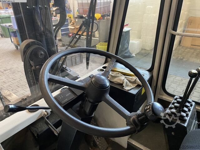 Fork Lift Truck - Electric KALMAR EB 4,5-500