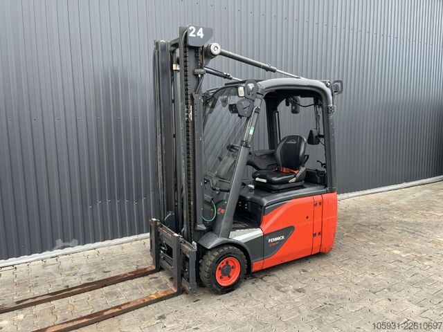 Electric 3-wheel forklift Linde E16-02