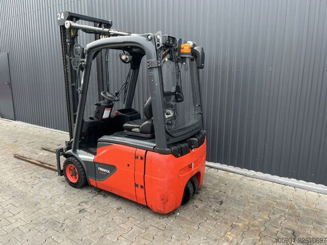 Electric 3-wheel forklift Linde E16-02