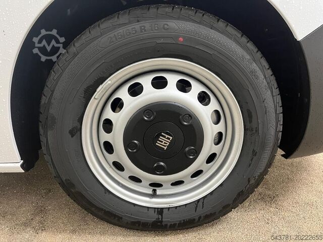 Minibus FIAT Scudo L2 Automatik RüKa CarPlay LaderaumHolz