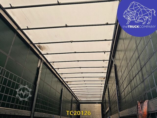 Sliding tarpaulins Schmitz Cargobull 