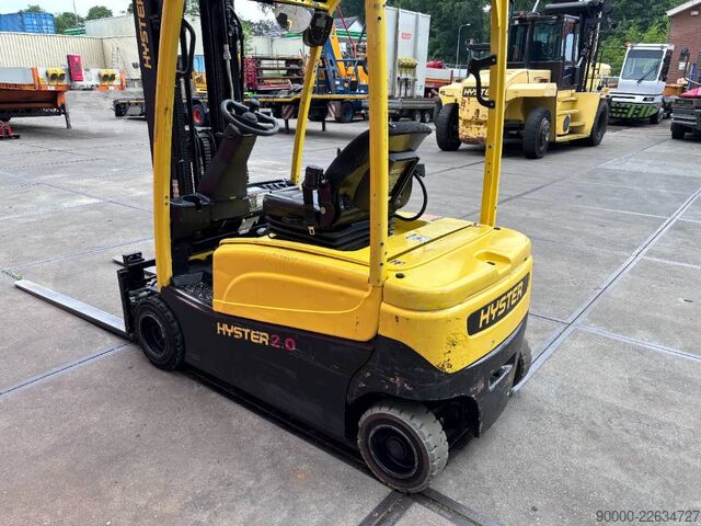 Gabelstapler Hyster J2.0 XN LWB 2000 kg triplo/sideshift/ spreader
