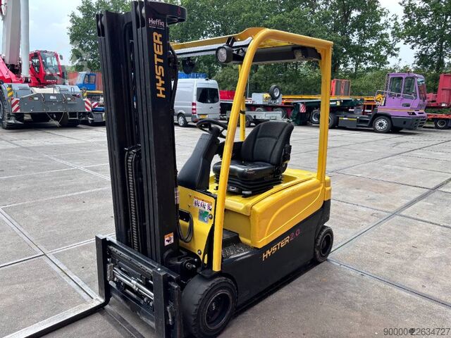 Gabelstapler Hyster J2.0 XN LWB 2000 kg triplo/sideshift/ spreader