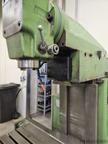 Universal machining center DECKEL FP4 M