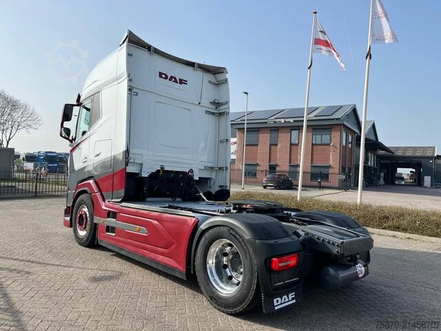 Standard-SZM DAF XG+ 530 FT