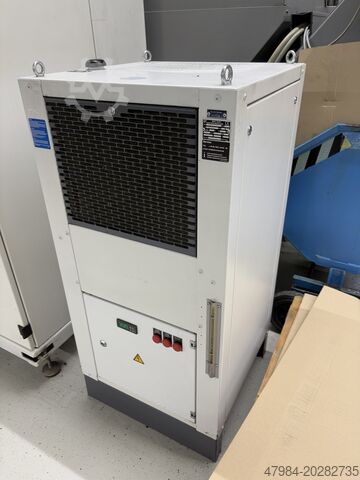 Horizontal-Bearbeitungszentrum Heller MC 25