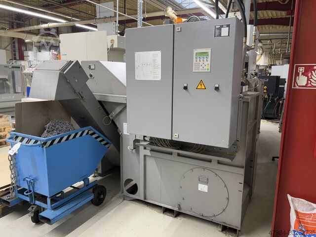 Horizontal-Bearbeitungszentrum Heller MC 25