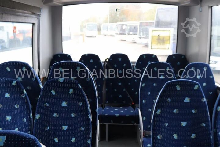 Minibus Mercedes VARIO O 813 DE