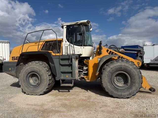 Radlader LIEBHERR L580 Radlader