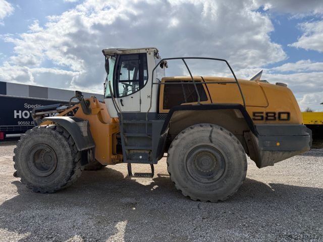 Radlader LIEBHERR L580 Radlader
