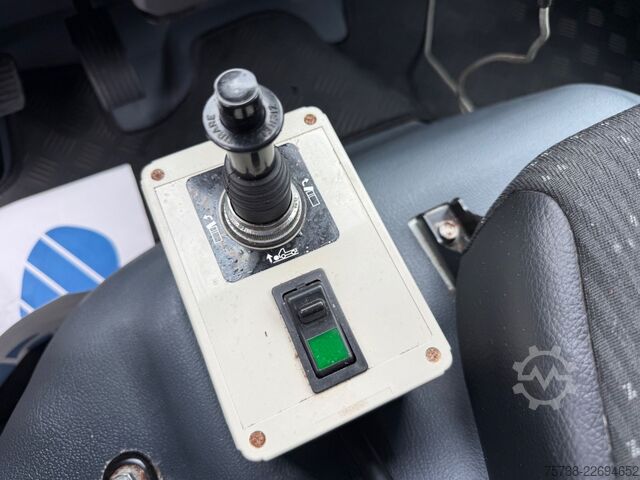 Sonstige FUSO 6S15 Absetzkipper/WINTERDIENST Schild+Streuer