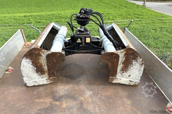 Autokran HMF 2420K5 + Kinshofer 500L Greifer & Rotator SWS