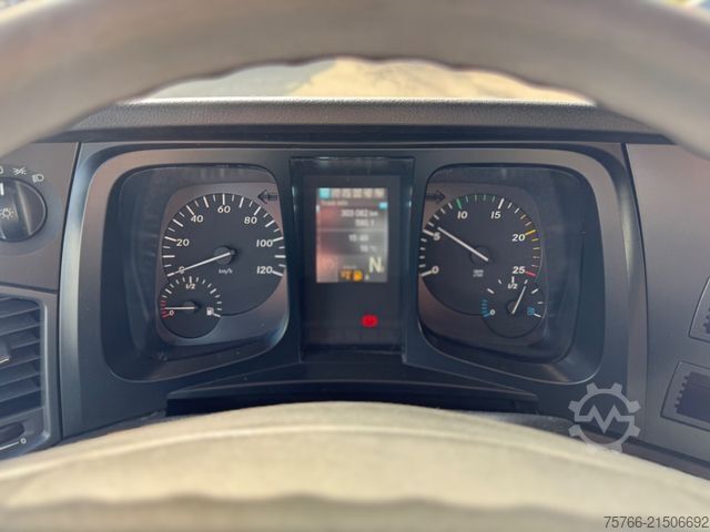 Roll-off tipper truck MERCEDES-BENZ ACTROS 2543 L / Hyva Lift 20.60 S