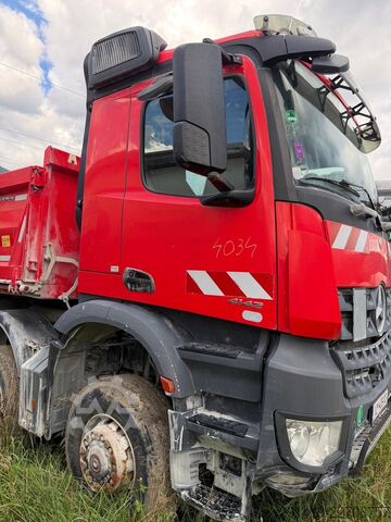 Kipper LKW MERCEDES-BENZ Arocs 4142 Kipper 8x6 2021
