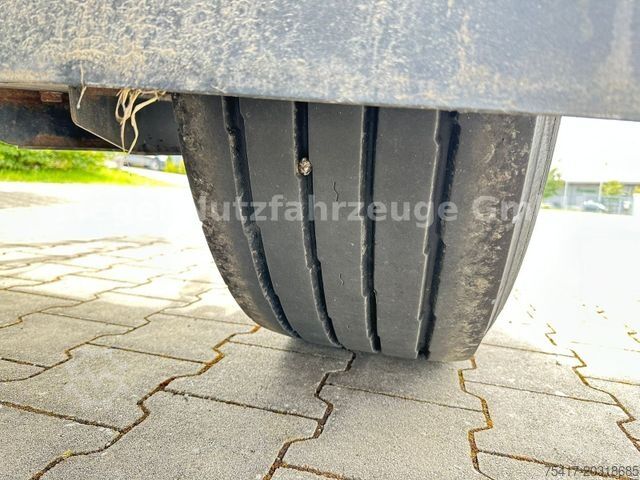 Open trailer HUMBAUR HD 18