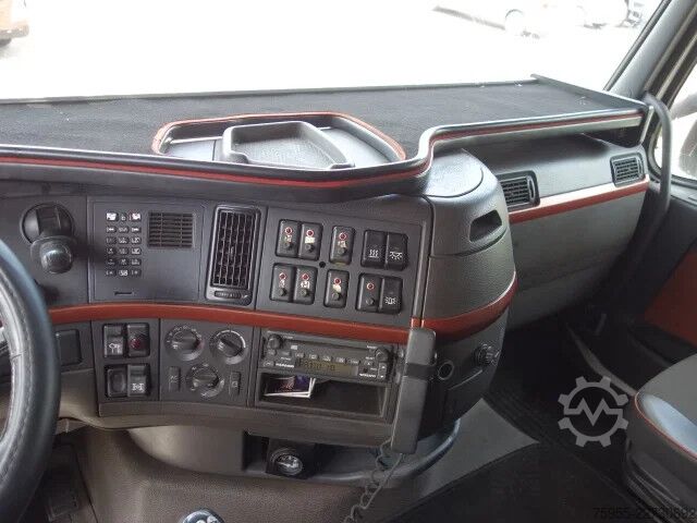 Schwerlast Volvo FH 16.610 6X4 BIG AXELS,STEELSPRINGS,MANUALGEAR...