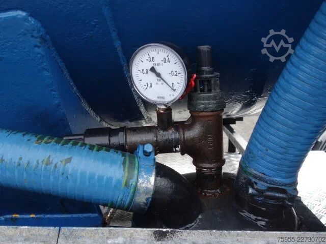 Suction vehicle Scania P114-340 18000LITER VACUUM TOILET TRUCK,MANUAL ...