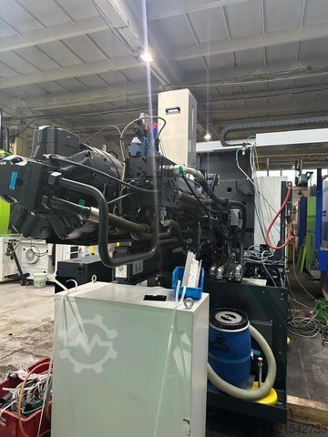 Spritzgießmaschine Sumitomo Demag Systec 350/720-2300