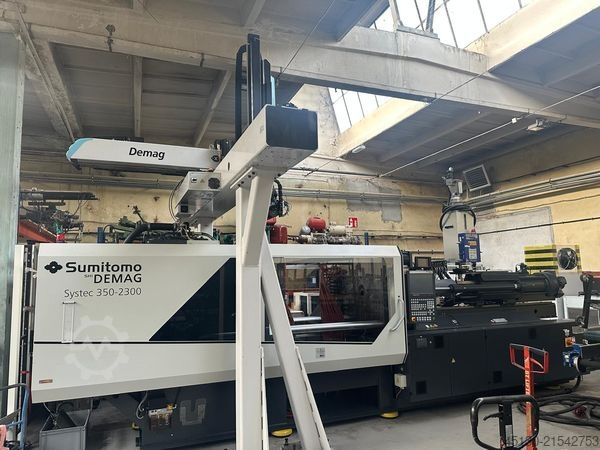 Spritzgießmaschine Sumitomo Demag Demag Systec 350/720-2300