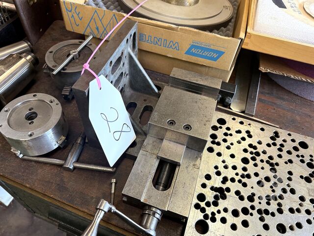 Werkbank mit Inhalt FAMOS Workbench with contents