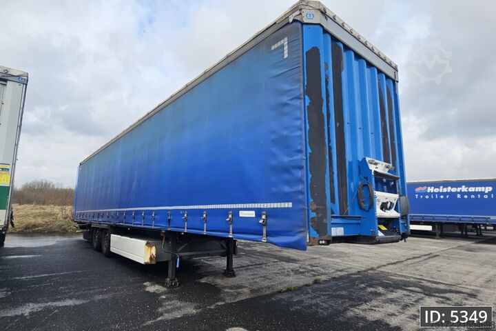 Schiebeplanen Krone SD / Disk brakes / Palletbox / Broken axle!