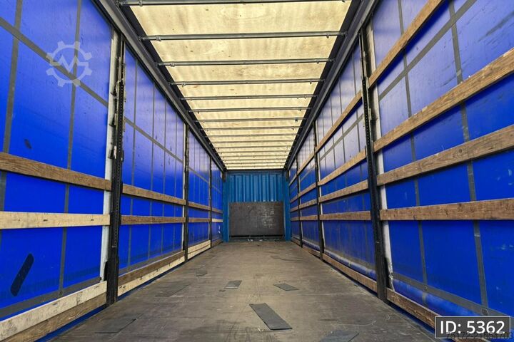 Schiebeplanen Krone SD / Disk brakes