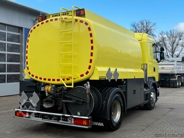 LKW mit Tankaufbau Scania R440