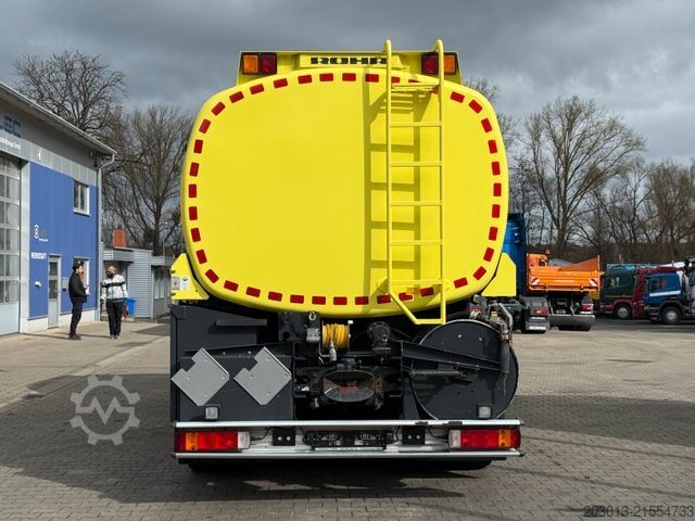 LKW mit Tankaufbau Scania R440