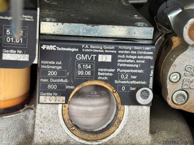 LKW mit Tankaufbau Scania R440