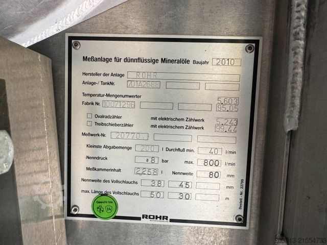 LKW mit Tankaufbau Scania R440