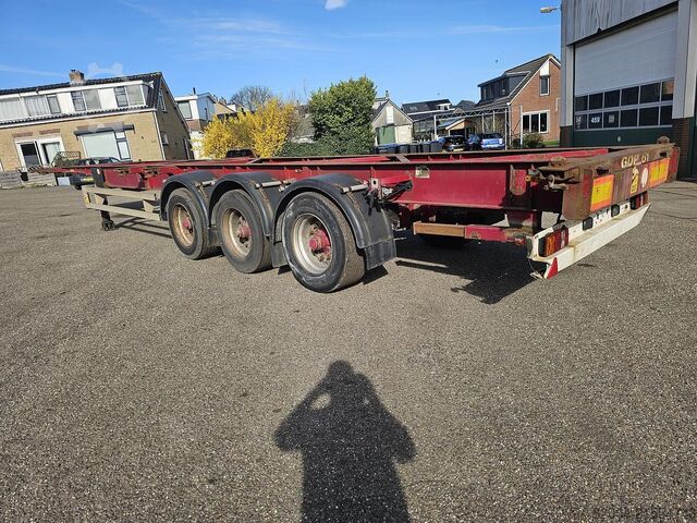 Transport von Containern TURBO,S HOET OPS/3AT/39/03BSRM | 40 FT 2 X 20 FOOT | STRAIGH...