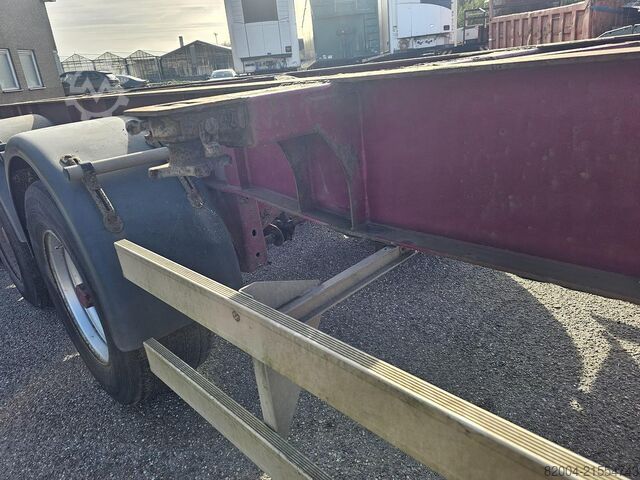 Transport von Containern TURBO,S HOET OPS/3AT/39/03BSRM | 40 FT 2 X 20 FOOT | STRAIGH...