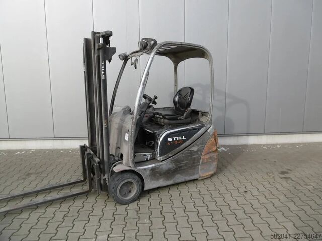 Electric 3-wheel forklift STILL RX 20-20 / 6215