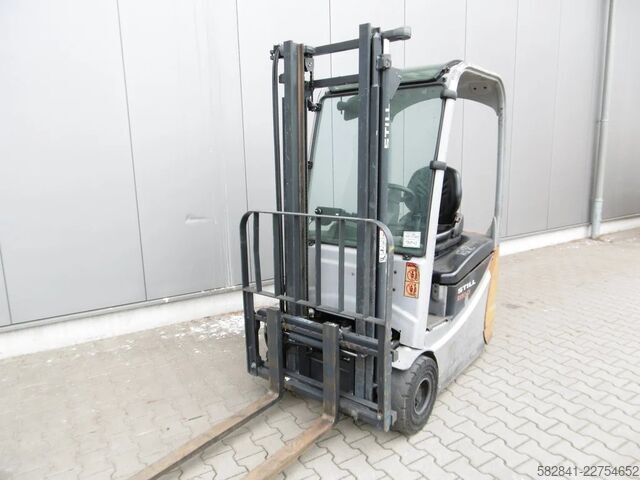 Electric 3-wheel forklift STILL RX 50-13