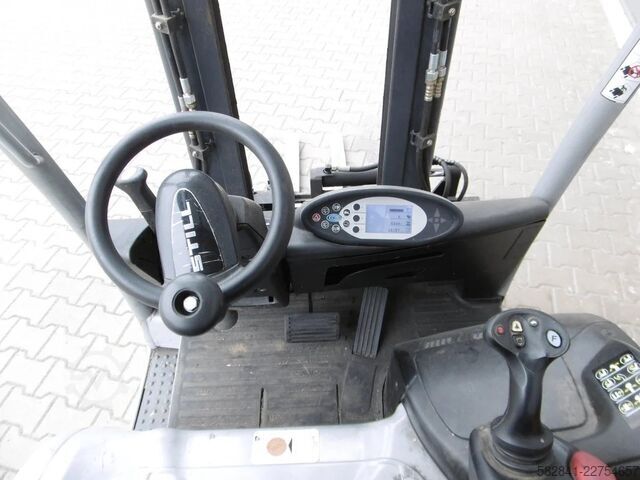 Electric 3-wheel forklift STILL RX 20-20