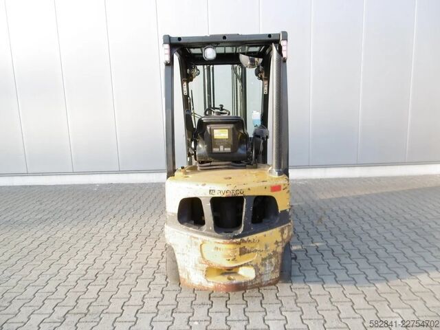 Diesel forklifts YALE GDP 20 SVX V2425
