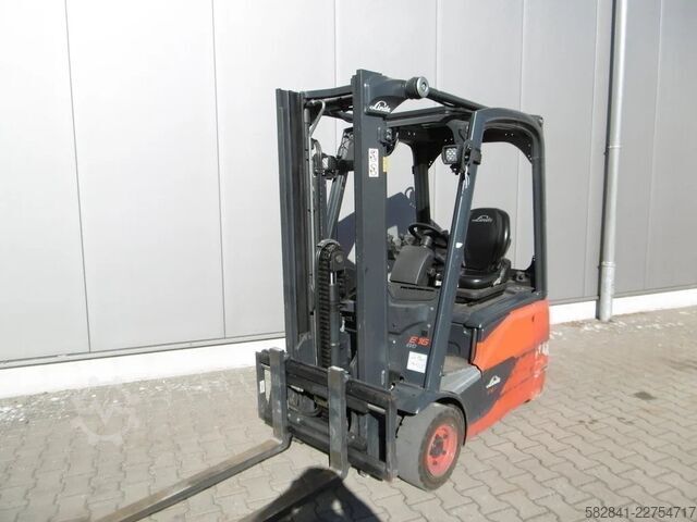 Electric 3-wheel forklift LINDE E 16C - 02
