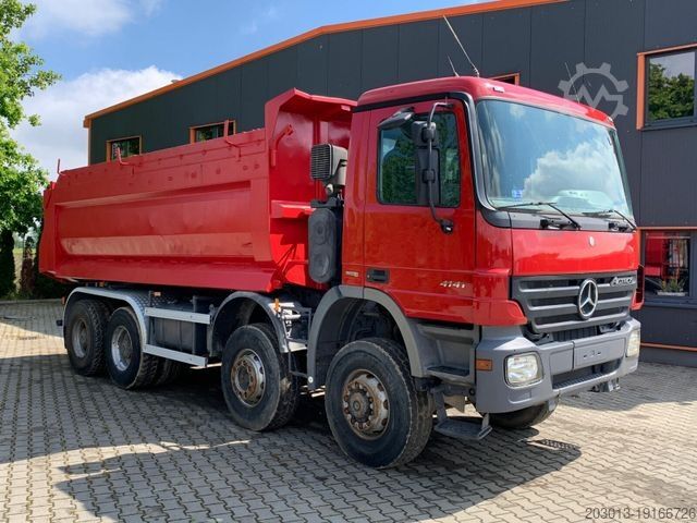 Tipper truck MERCEDES-BENZ ACTROS 4141 EURO4 8x6 Muldenkipper