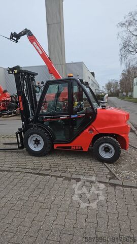 Rough terrain forklift truck Manitou MSI30
