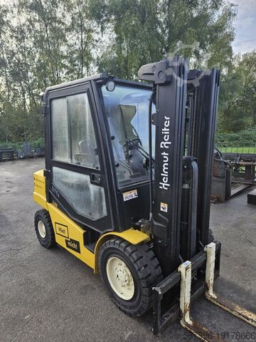 Diesel Forklift Yale GDP25N6