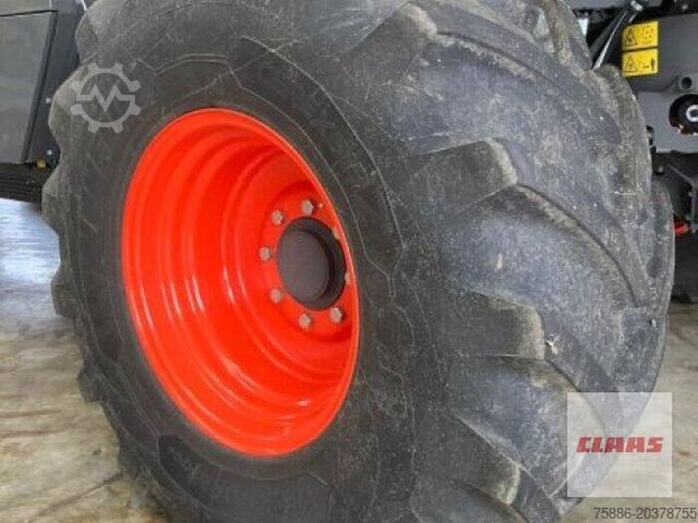 Mähdrescher Claas TRION 750 MONTANA CLAAS MÄHDRE