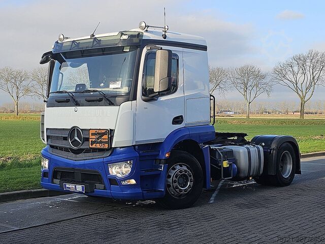 Standard-SZM MERCEDES-BENZ ACTROS 1840 ADR EXIII  FL OX AT