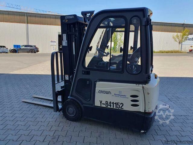 Gabelstapler Crown SCT6020-1.3 /Triplex: 4.30m /Batterie 2020