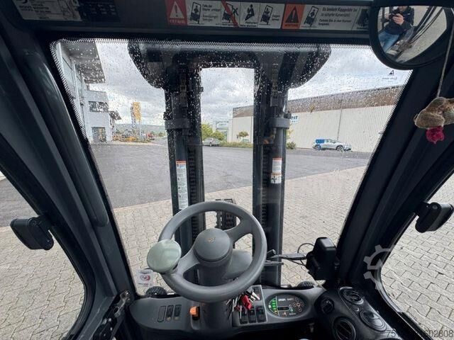 Gabelstapler Crown SCT6020-1.3 / Triplex 4,3m / Batterie 06/2020