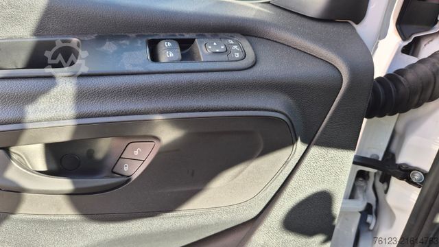 Kleinbus MERCEDES-BENZ Sprinter 415 ,19 Schlafsessel Sonderpreis