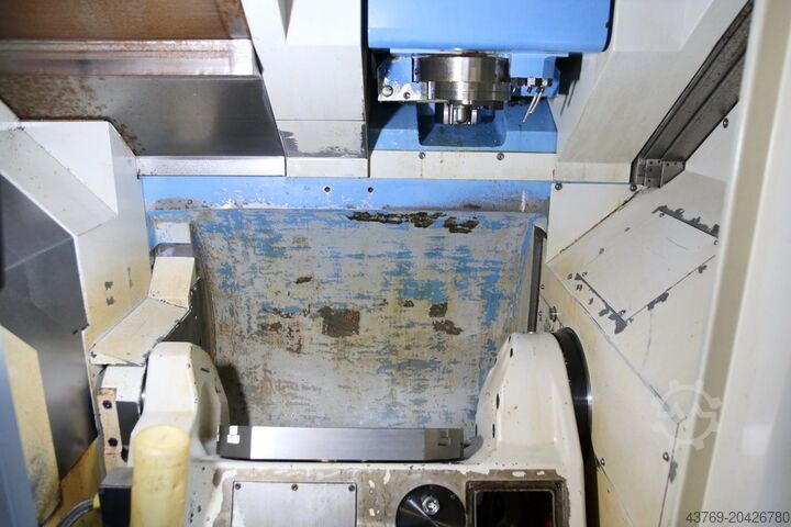 Vertikales Bearbeitungszentrum MAZAK Variaxis 200