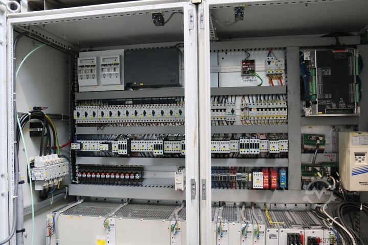 Universal-Bearbeitungszentrum REIDEN BFR 22