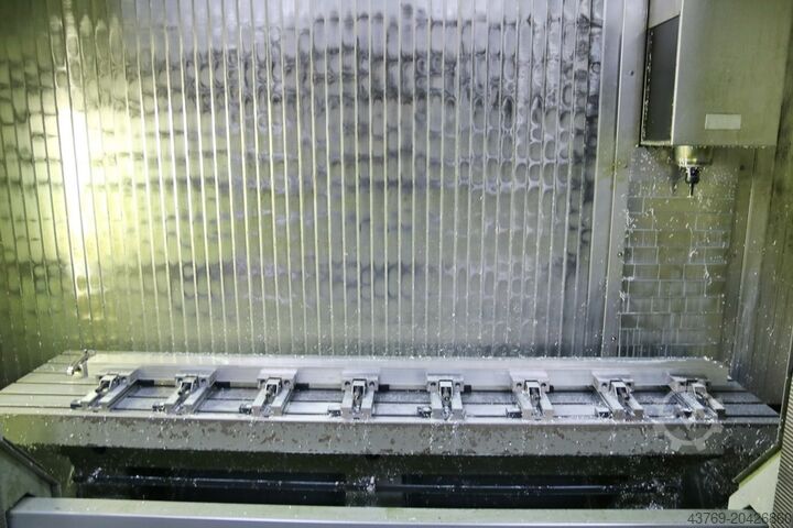 Vertikales Bearbeitungszentrum DECKEL MAHO DMF 220 linear