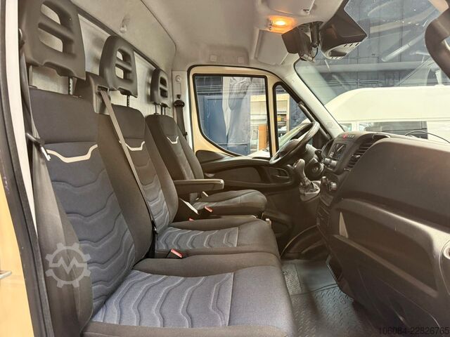 Getränkewagen IVECO Daily 72-210 Getränkeaufbau AUTOM. AC R-CAM AHK